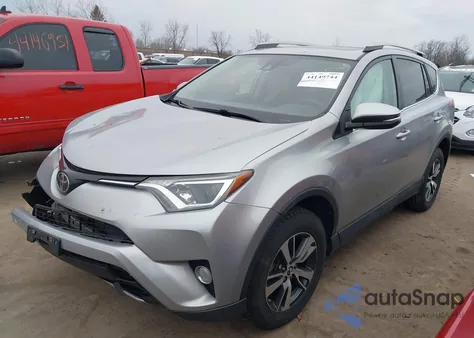 2018 Toyota Rav4 Xle из США, поврежденный, VIN 2T3RFREVXJW799507